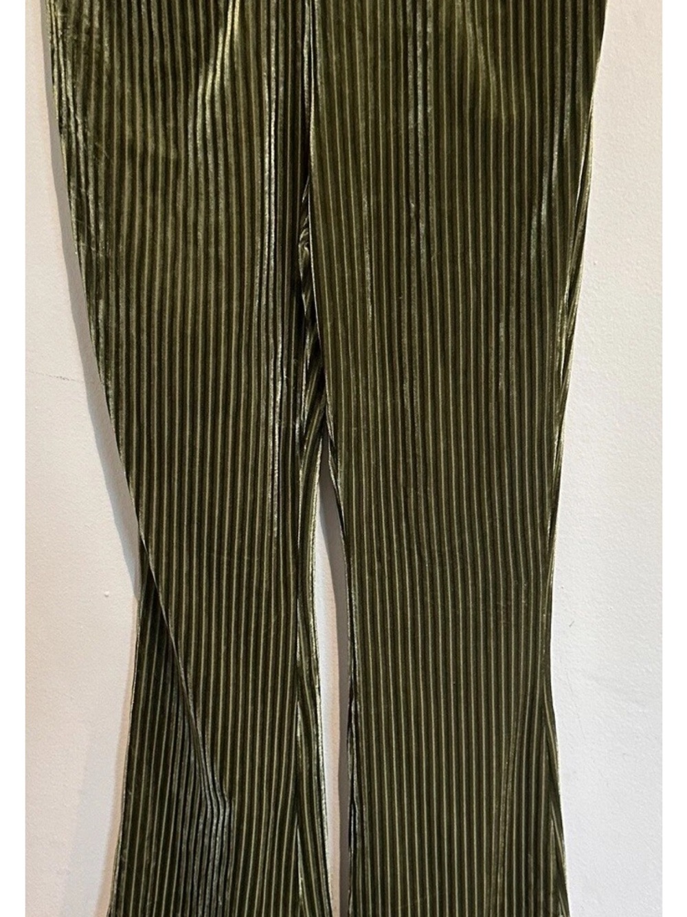 SHEIN Olive Ribbed Velvet Flare Pants